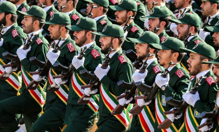 Garda Revolucionare e Iranit: Kemi sulmuar me raketa bazën amerikane në Bahrein