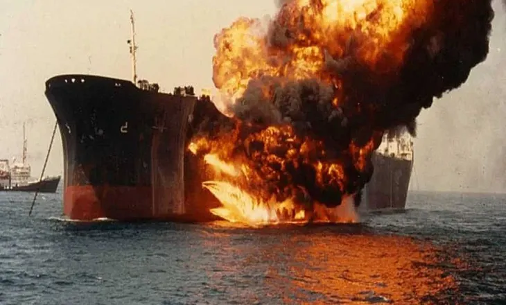 Garda Revolucionare merr hak, godet tankerin amerikan në veri të Gjirit Persik