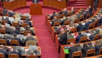 Gardisti merr në mbrojtje të veçantë Taulant Ballën, Noka i ankohet Peleshit: Përse po qëndron…