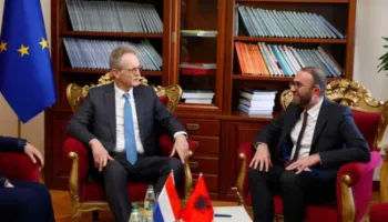 Gazment Bardhi takon ambasadorin e Netherlands: Integrimi kërkon zgjedhje të lira