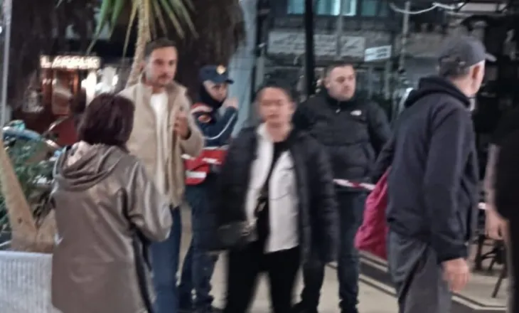 Gjendet një çantë në ”Rrugën e Dibrës”, policia rrethon zonën