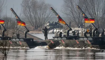 Gjermania kalon Kinën, bëhet eksportuesi i katërt më i madh i armëve në botë