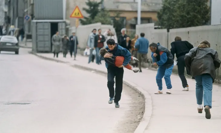 Gjuetia e njerëzve në Sarajevë, Vuçiqi, Stanishiqi, Bokani nën akuzë, del libri ‘Snajperistët e fundjavës’