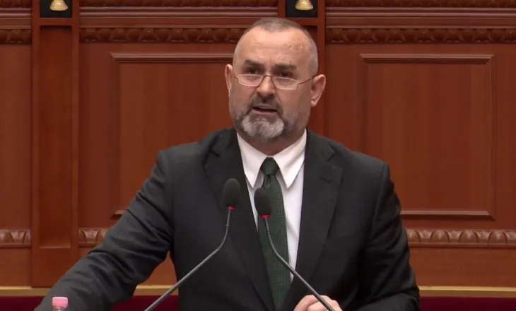 “Gjyq publik, bie ndesh me parimin e prezumimit të pafajësisë”, Manja lexon raportin e PS për kërkesën e SPAK për Ballukun: Kuvendi të ndajë gjykimin publik nga procesi i rregullt ligjor