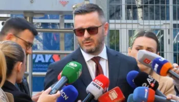 Gjyqi ndaj kryebashkiakut Veliaj/ Avokati Ndreca: Prokuroria s’i ka dorëzuar aktet sipas procedurës