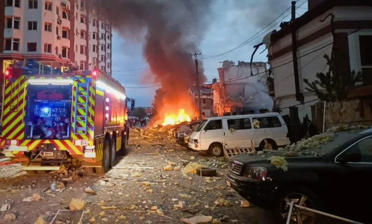 GODITET AMBASADA AMERIKANE NE IRAK