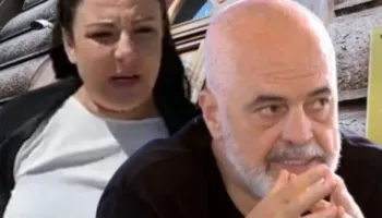 Gojëqelburi i Surrelit i lëshoi dhitë