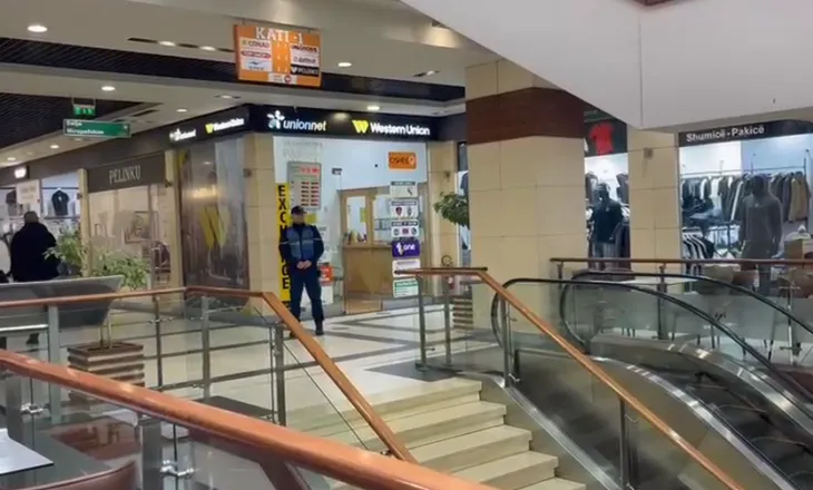 Grabitet nën kërcënimin e armës një pikë e këmbimit valutor në Tiranë