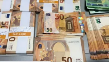 Grabitet pika e këmbimit valutor te “5 Maji”, autori hyri me armë zjarri në qendrën tregtare