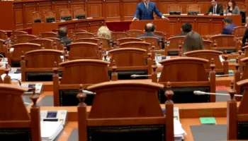 Grupi i PD bojkoton nesër Kuvendin, Bardhi: Seancë për axhendë personale, s’ka rend dite të miratuar