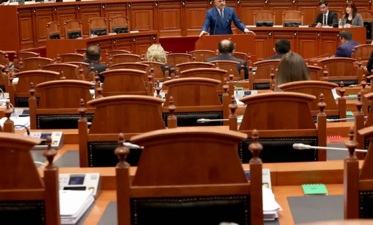 Grupi i PD bojkoton nesër Kuvendin, Bardhi: Seancë për axhendë personale, s’ka rend dite të miratuar