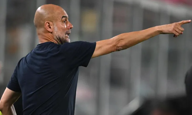 Guardiola: Futbolli duhet të argëtojë, kënaqem kur e shoh Barcelonën e Flick