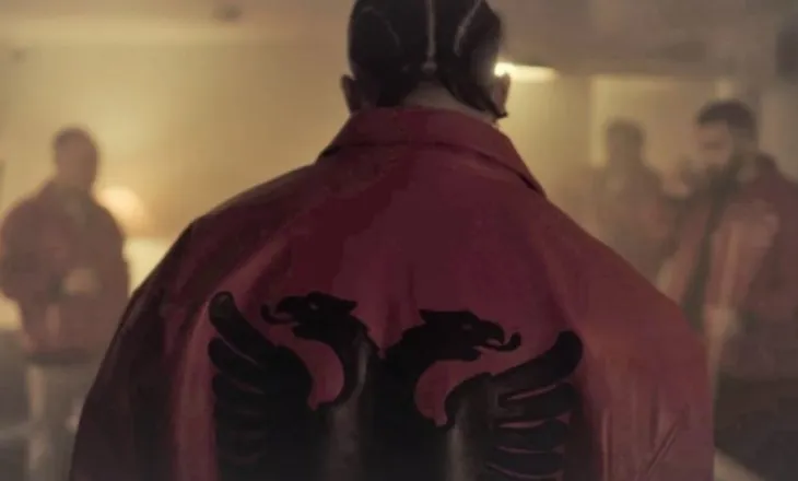 Hajduti kosovar i bankave, që shfaqet për pak çaste në një video të Drake