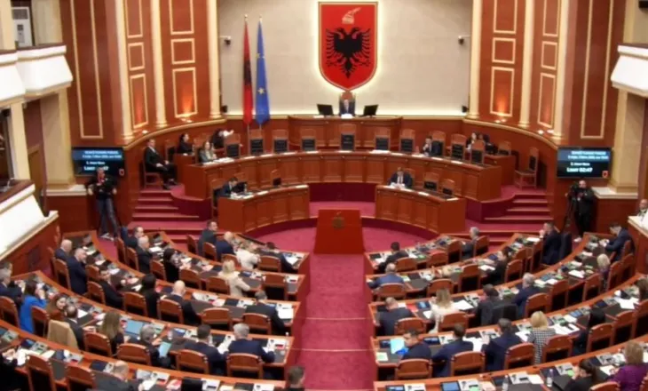 “Herë ma sillte Shpëtim Idrizi si çam, e herë ma sillte Vangjel Dule si lab”, deputeti Bido i përgjigjet Nokës: Kam qenë një herë në zyrën tënde, por…