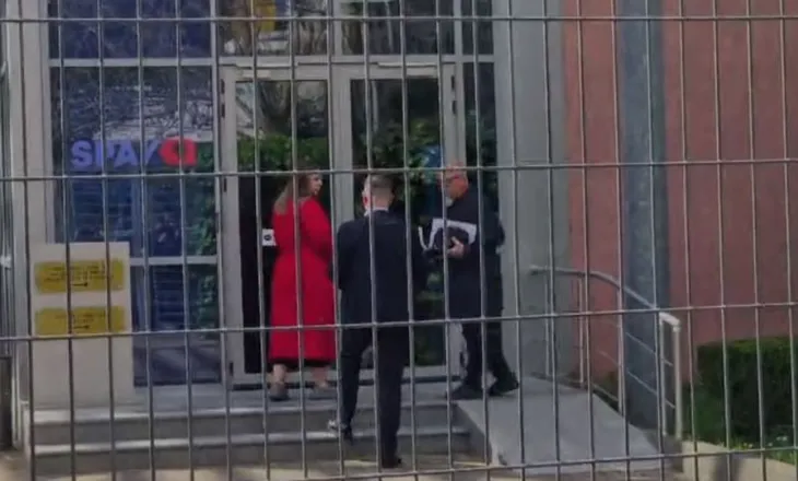 Hetimet për AKSH-in/ Ish-zv/drejtoresha, Hava Delibashi paraqitet sërish në SPAK për t’u marrë në pyetje