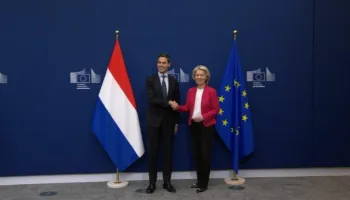 Holanda me sytë nga modeli italo-shqiptar për azilkërkuesit/ Kryeministri: Ka shtete që pranojnë të kryejnë…