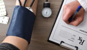 Hulumtim i ri: Pesë minuta aktivitet mund të ulin tensionin e gjakut