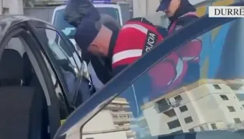 I dënuar për vrasje, arrestohet 28-vjeçari në Durrës: Më 2013-ën vrau shokun e shkollës