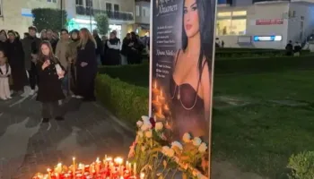 I dha fund jetës pas dhunës nga ish-partneri, qytetarët e Lezhës ndezin qirinj në kujtim të 25-vjeçares