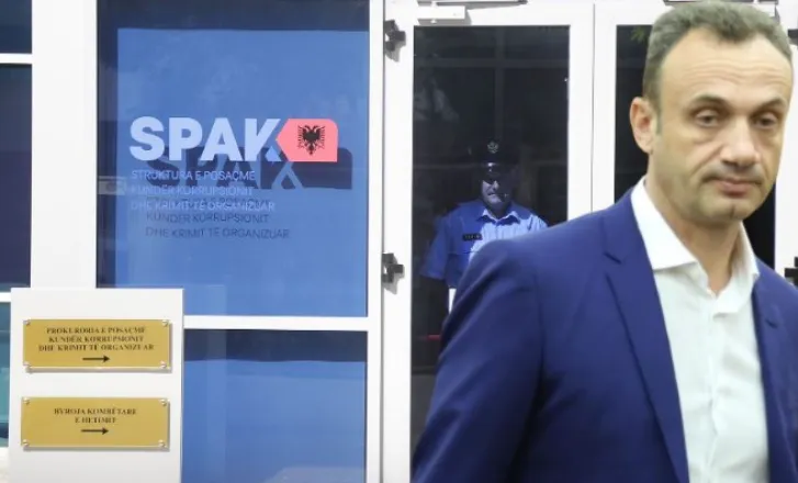 I përfshirë në dosjen “Toyota Auris”, KPA shkarkon nga detyra ish-kryeprokurorin Aurel Zarka