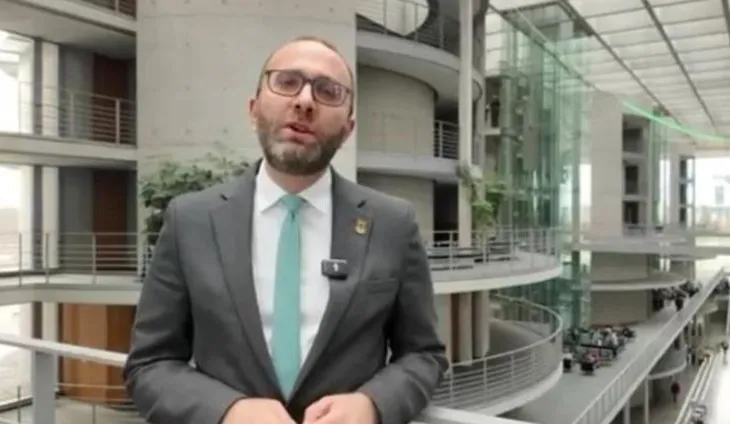 I quajti “mërgata e qyqeve”, Gaz Bardhi i përgjigjet Ramës nga Berlini: Kuptuam kush janë pengesat e Shqipërisë