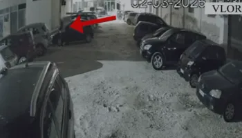 I vunë zjarrin dy automjeteve dhe një dyqani në Vlorë, shpallen në kërkim 2 autorët (EMRAT)