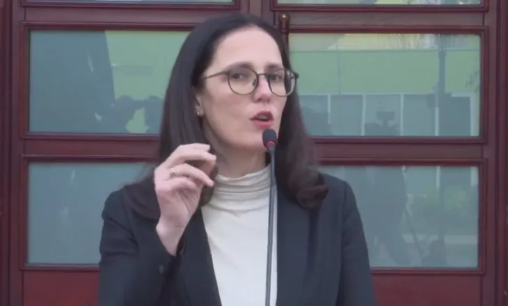 Ibrahimaj: Po monitorojmë çdo ditë çmimet e karburanteve