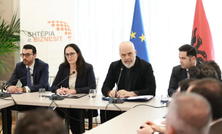 Ibrahimaj: Po monitorojmë situatën për abuzimet me çmimin e naftës, s’jemi në kushtet për të ngritur Bordin