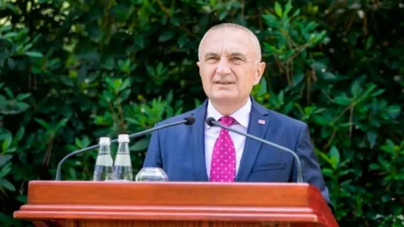 Ilir Meta hap “Kutinë e Pandorës”, paralajmëron publikimin e një materiali përvëlues që pritet të ekspozojë me emër…