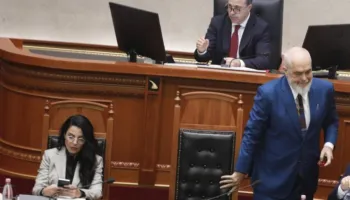 Imuniteti i Ballukut nuk futet në rendin e ditës në kuvend, Rama synon të djegë afatet