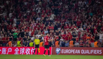 Informacion i rëndësishëm për tifozët shqiptarë që do të ndjekin ndeshjen Poloni – Shqipëri në Varshavë