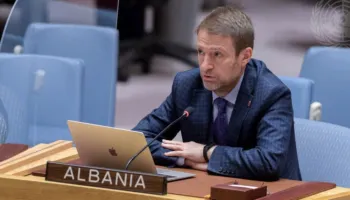 Iran kthehet në kërcënim real për Shqipërinë? Ministri Hoxha paralajmëron