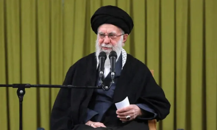 Irani e pranon: Ali Khamenei u vra në zyrën e tij ku po kryente detyrat shtetërore