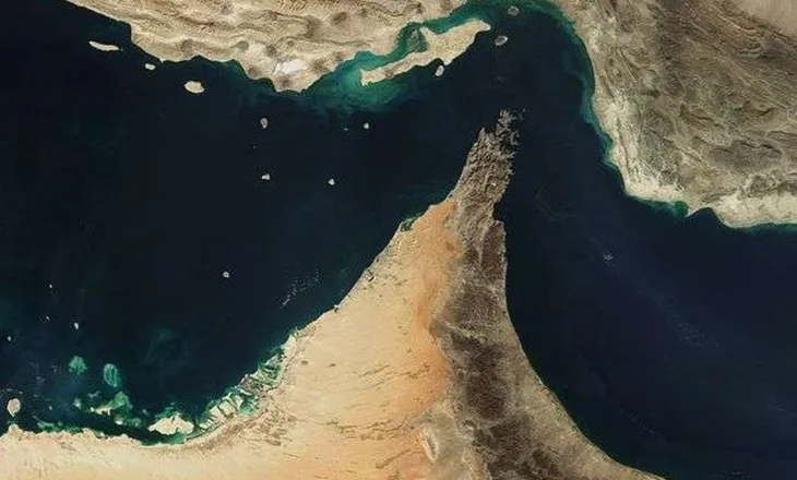 Irani: Hormuzi është i mbyllur për ata që kryen agresion frikacak kundër nesh