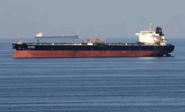 Irani kërkon kontroll mbi Ngushticën e Hormuzit, synon miliarda nga tarifat