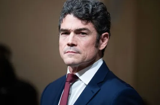 “Irani nuk përbënte kërcënim të menjëhershëm për kombin tonë”/ Zyrtari i lartë i inteligjencës i emëruar nga Trump jep papritur dorëheqjen