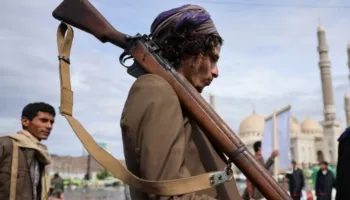 Irani pret një pushtim tokësor, SHBA vendos të tjera trupa në Lindjen e Mesme. Rebelët Huthi sulmojnë Izraelin