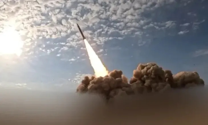 Irani sulmon Emiratet e Bashkuara Arabe me raketa dhe dronë