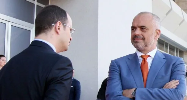 Ish-ministri i jashtëm Ditmir Bushati kundër Ramës…