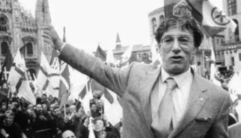 Ishte shtruar një ditë më parë në spital/ Vdekja e ish-politikanit Umberto Bossi, çfarë ndodhi me figurën e shquar italiane
