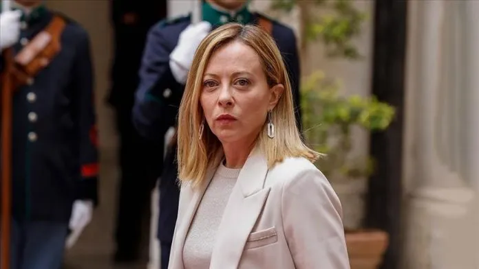 Italia çon sisteme mbrojtëse në vendet e Gjirit, Meloni: Kemi 2000 ushtarë atje, asete detare edhe në Qipro