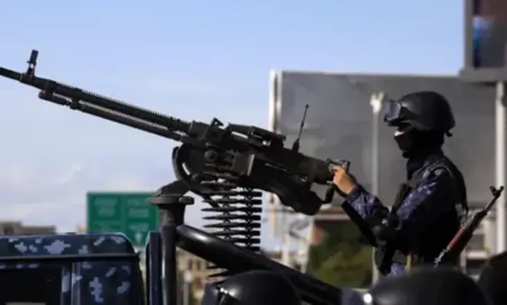 Izraeli gati për “luftë shumëfrontëshe” pas sulmeve me raketa të rebelëve Houthi