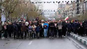 Izraeli paralajmëron sulme pranë zonës së protestave në Teheran