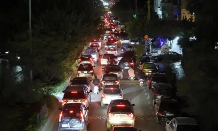 Izraeli vijon sulmet, u bën thirrje libanezëve që jetojnë në më shumë se 50 fshatra: Duhet të largoheni