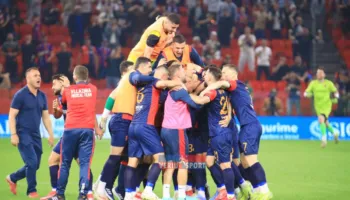 Java e 30-të pritet të ketë duele vendimtare për mbijetesën por edhe për kreun