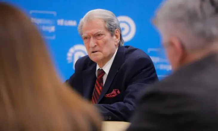 “Jemi Leva e Arkimedit, për largimin e tij”/ Berisha thirrje për protestën: Nesër nis një etapë vendimtare kundër Ramës