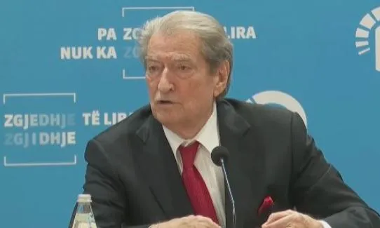 “Jemi në kohë kritike”, Berisha: Rama po devijon orientimin 33-vjeçar evropian të shqiptarëve!