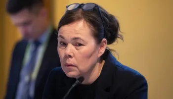 Jep dorëheqjen ministrja e Jashtme e Groenlandës, partia e saj largohet nga koalicioni qeveritar