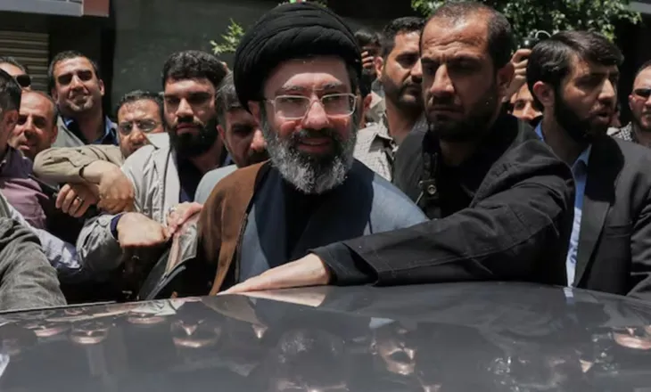 “Kam humbur babanë dhe gruan”, Khamenei: Do të marrim hak për dëshmorët tanë