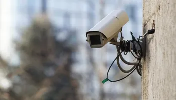 Kamerat e sigurisë drejt shtrenjtimit, prodhuesit paralajmërojnë rritje deri në 30% nga 1 prilli